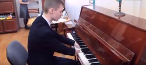 pianista sin manos