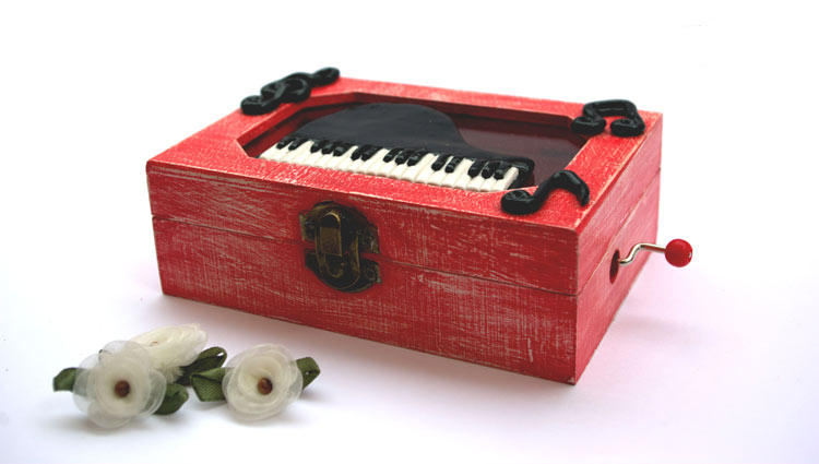 Caja de musica de madera personalizada