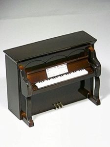 piano en miniatura